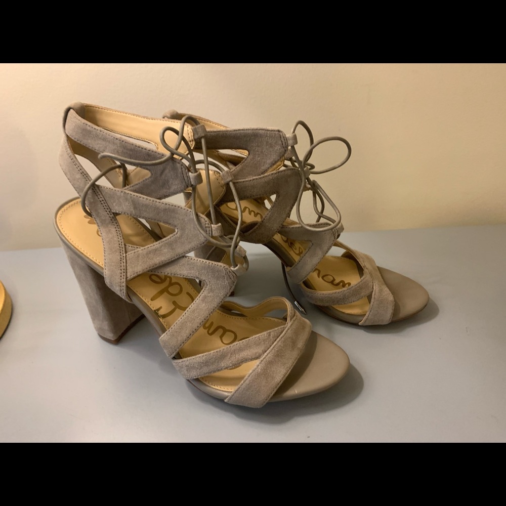 Sam Edelman Yardley Lace Up Suede Sandal - Picture 4 of 13